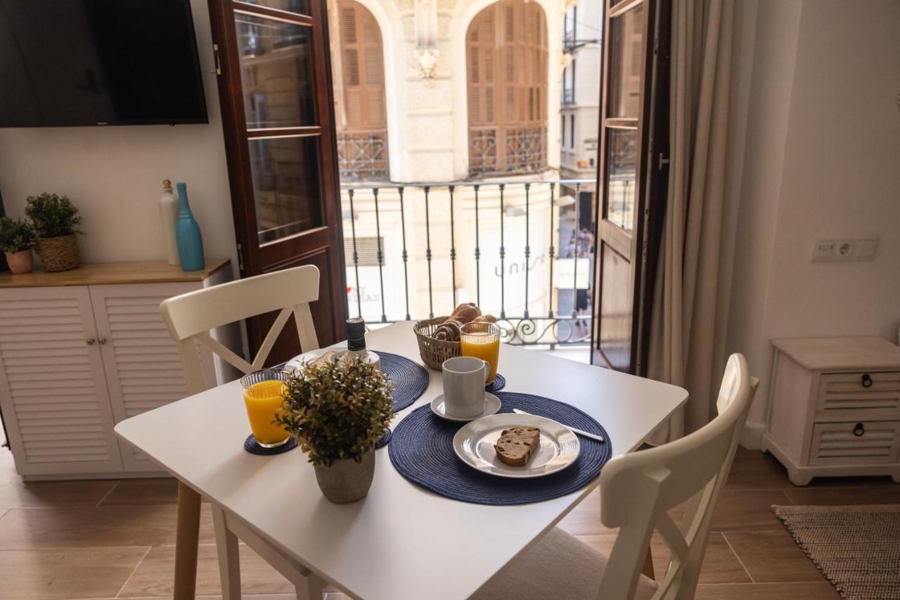 Apartamento Especeria Blue By #Cuatrocallesflats Малага Екстериор снимка