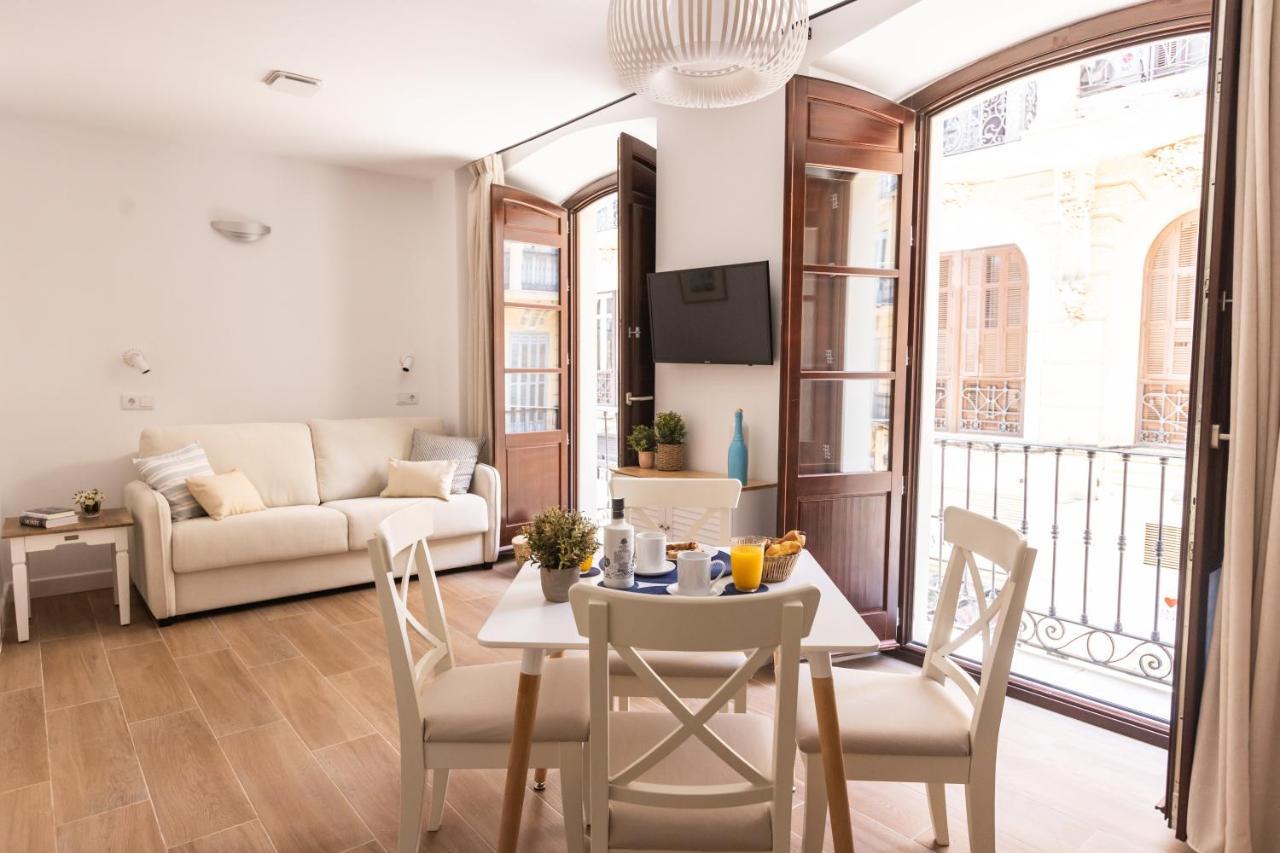 Apartamento Especeria Blue By #Cuatrocallesflats Малага Екстериор снимка