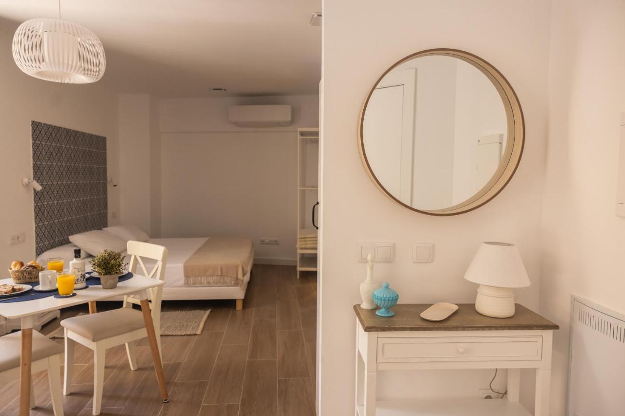 Apartamento Especeria Blue By #Cuatrocallesflats Малага Екстериор снимка